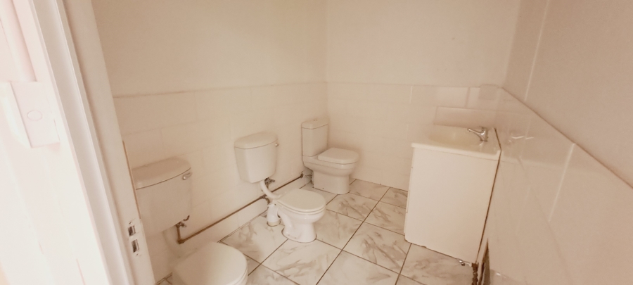 To Let commercial Property for Rent in Tyger Valley Western Cape